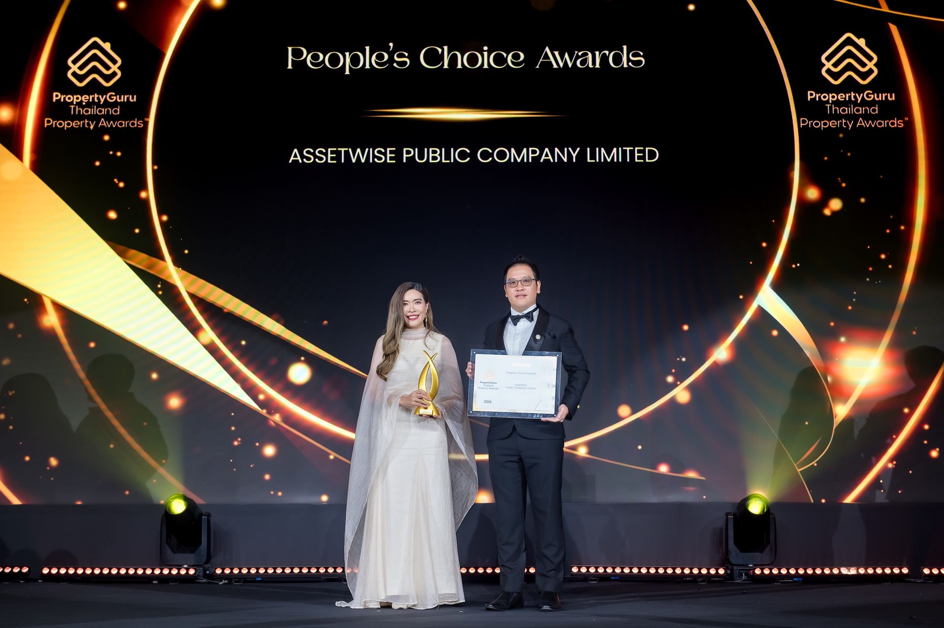 AssetWise ขอฝากข่าว: คว้า 2 รางวัล จากเวที PropertyGuru Thailand Property Awards 2026 Best Campus Living Condo และแบรนด์อสังหาฯ ที่ครองใจลูกค้าและนักลงทุน - 08.นางสาวพชร ประพันธ์วัฒนะ ร่วมรับรางวัล