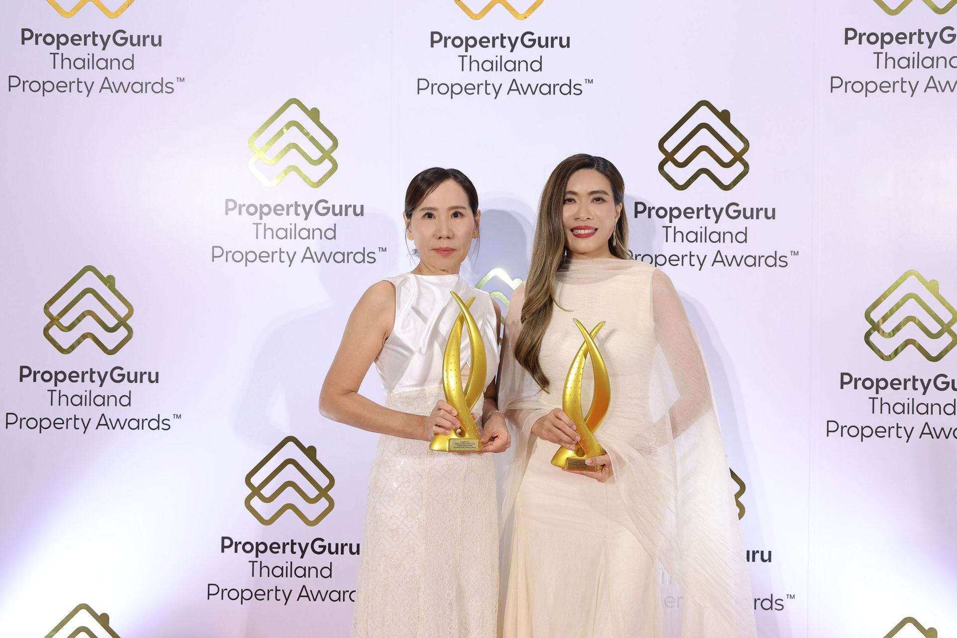 AssetWise ขอฝากข่าว: คว้า 2 รางวัล จากเวที PropertyGuru Thailand Property Awards 2026 Best Campus Living Condo และแบรนด์อสังหาฯ ที่ครองใจลูกค้าและนักลงทุน - 09.AssetWise คว้า 2 รางวัล จากเวที PropertyGuru Thailand Property Awar