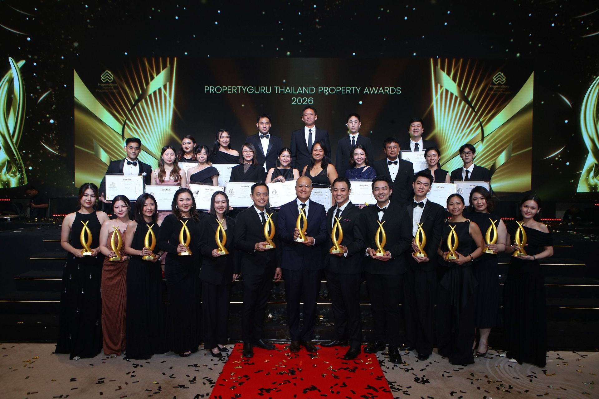 แสนสิริ ข่าวประชาสัมพันธ์ --- “แสนสิริ” คว้ารางวัลใหญ่สุด “BEST DEVELOPER” หนึ่งเดียวในไทย จาก PropertyGuru Thailand Property Awards 2026 ตอกย้ำผู้นำอสังหาฯ ของประเทศ และแบรนด์ขวัญใจมหาชน - Sansiri - Property Guru Award 2026_1