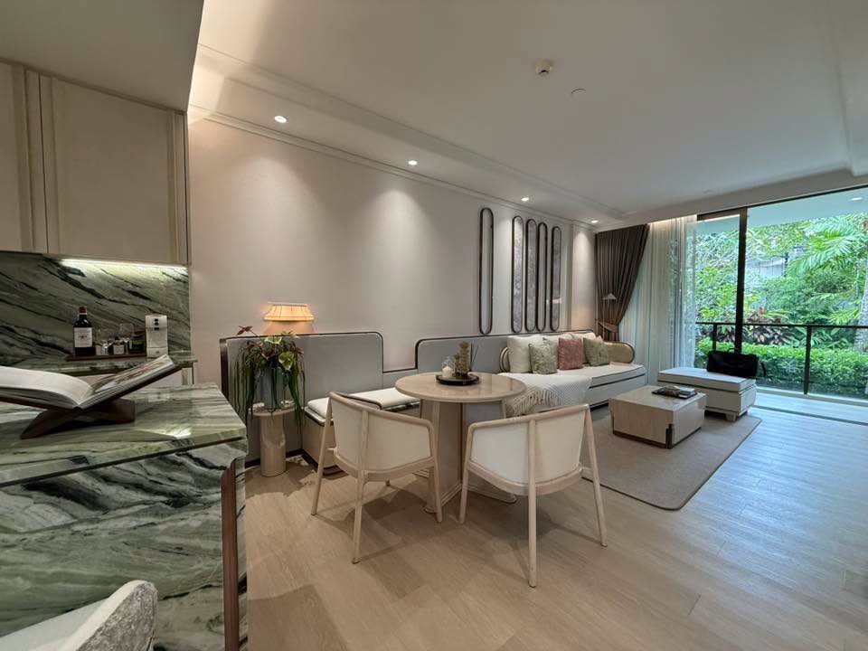 The Residences at InterContinental Phuket Resort - เฟอร์นิเจอร์ที่ให้ในห้อง Mood & Tone เดียวกับโรงแรม