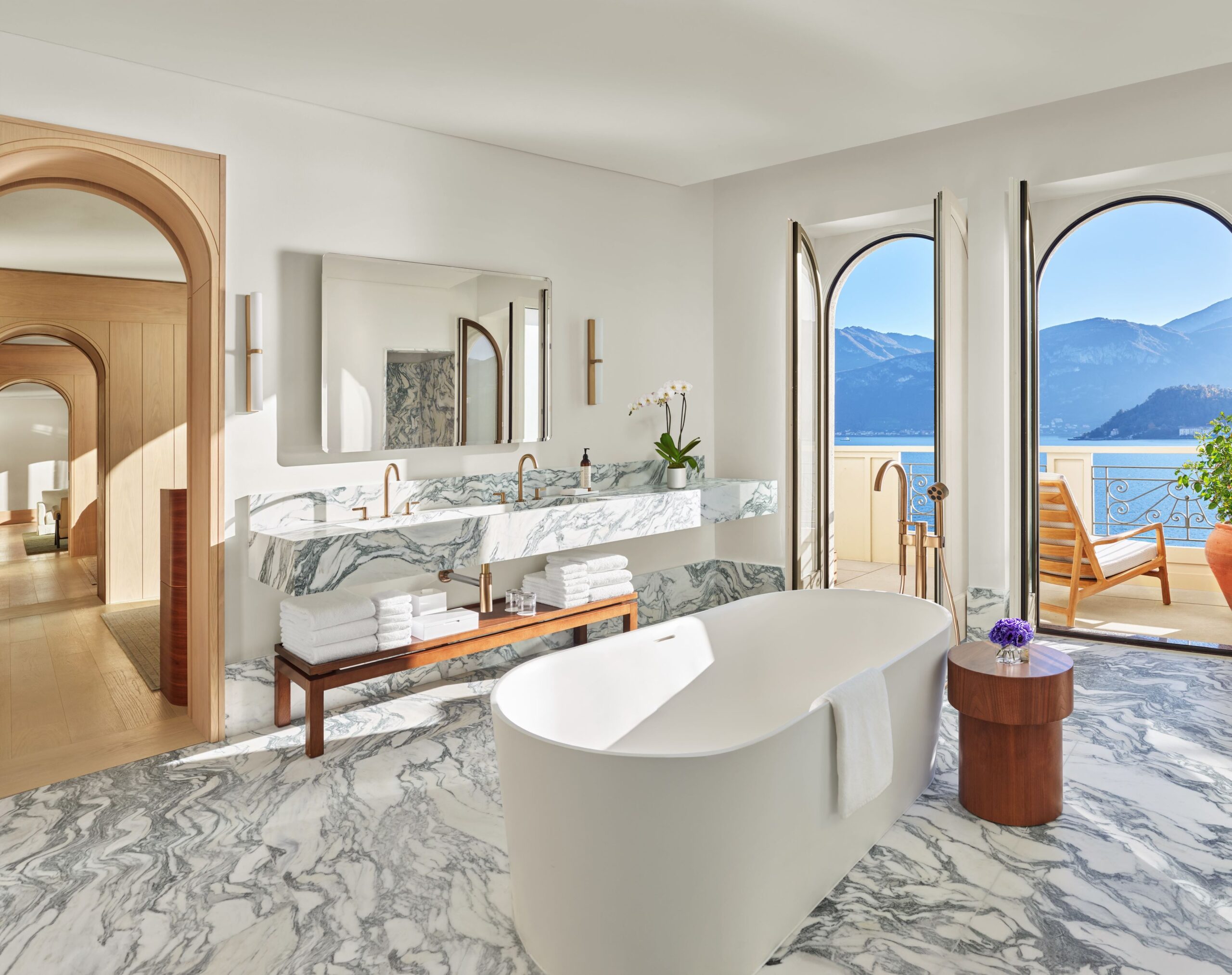 The Lake Como EDITION Penthouse Bathroom