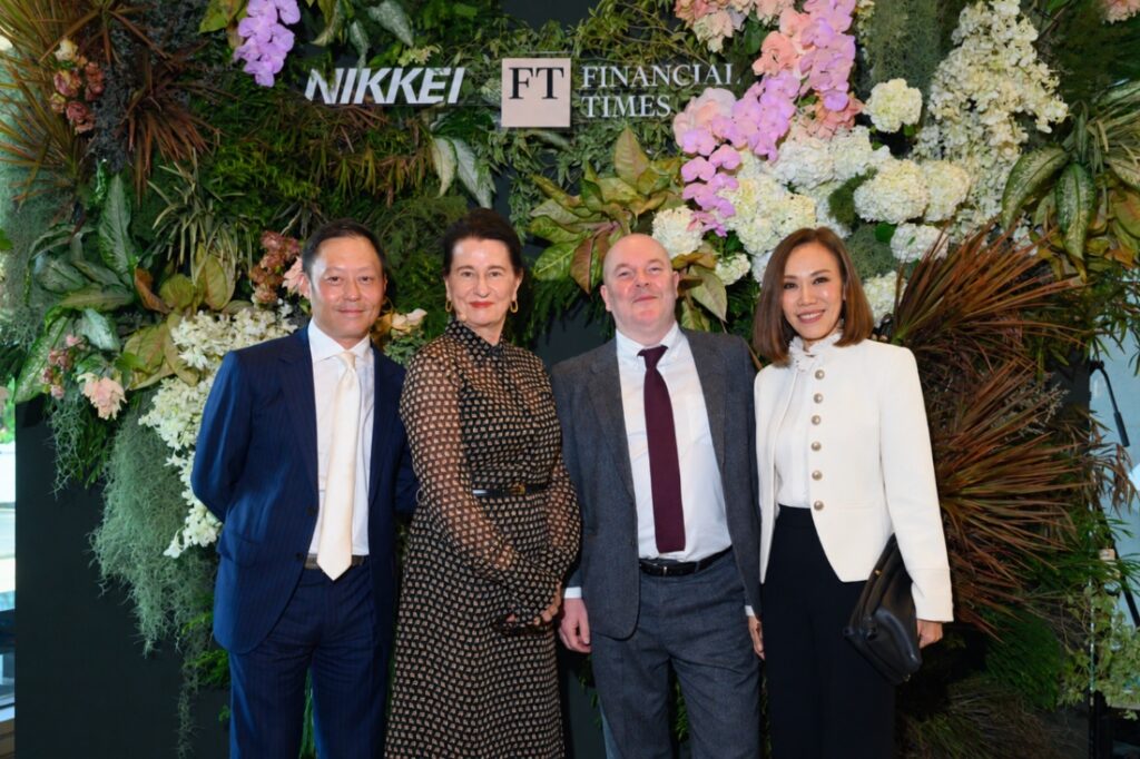 งานตกแต่งภายในด้วยเฟอร์นิเจอร์และสิ่งทอจาก Loro Piana Interiors