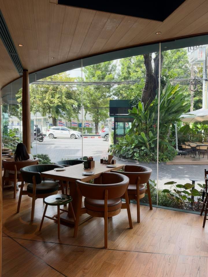 ร้านบรรยากาศดีมากๆ ครับ